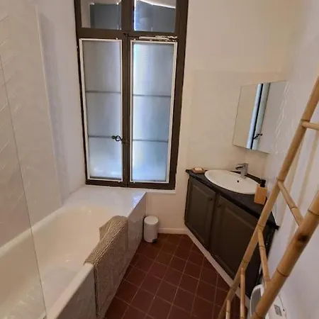 Appartement Hypercentre, Coquet En Rez-de-chaussee *